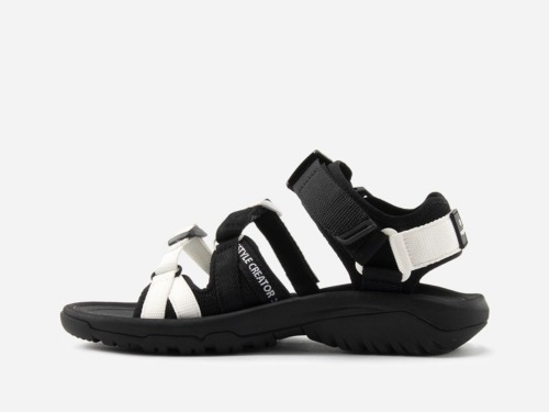 Snowpeak teva sales